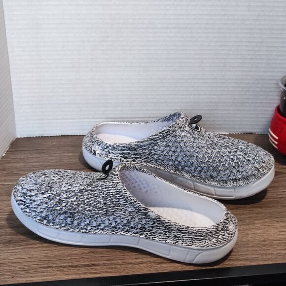 Kavai rubber clogs women's size EU 40 US 10 white and salt 7 pepper lightweight - Picture 1 of 10